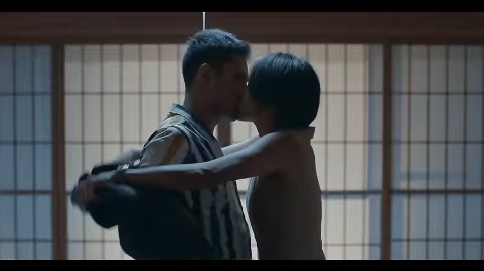 Adegan Dewasa Acha Septriasa dan Omar Daniel di Film Suami yang Lain (YouTube/Cinépolis Indonesia)